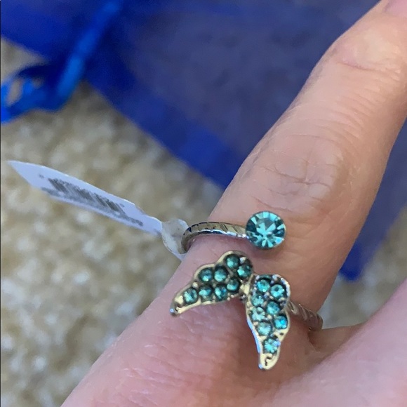 Butterfly ring. - Picture 3 of 3